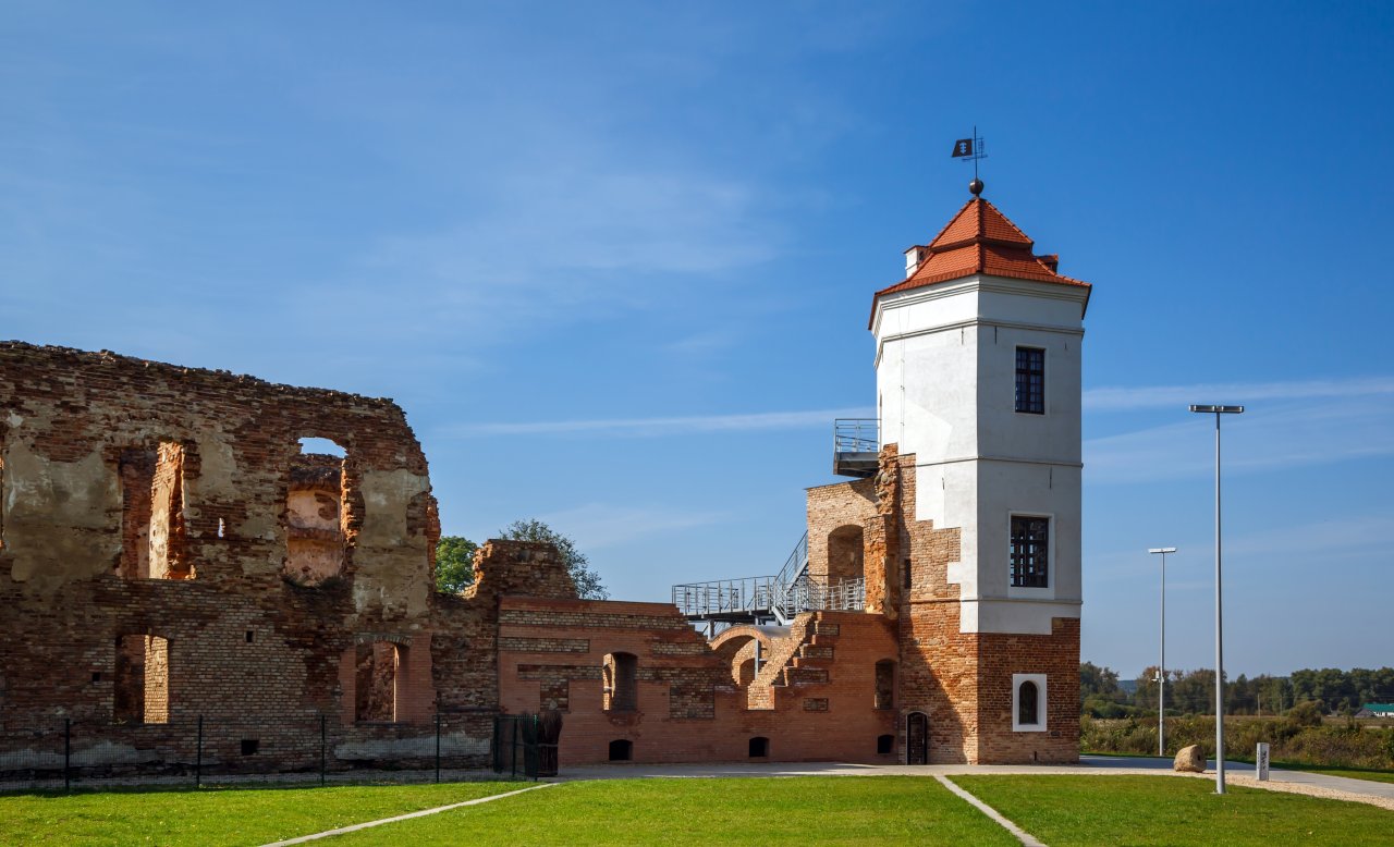 © Arkadi Bulva/ Shutterstock