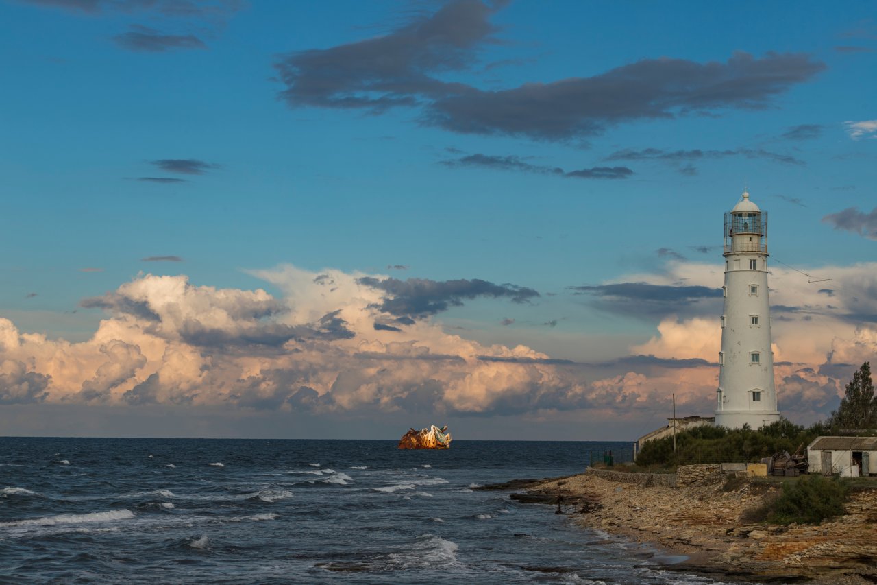 © igor Litvyak / Shutterstock